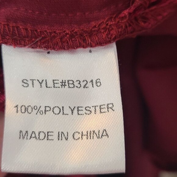 10. Jodifl Women's Long Sleeve Velour Embodary Red Size Large - Picture 11 of 11